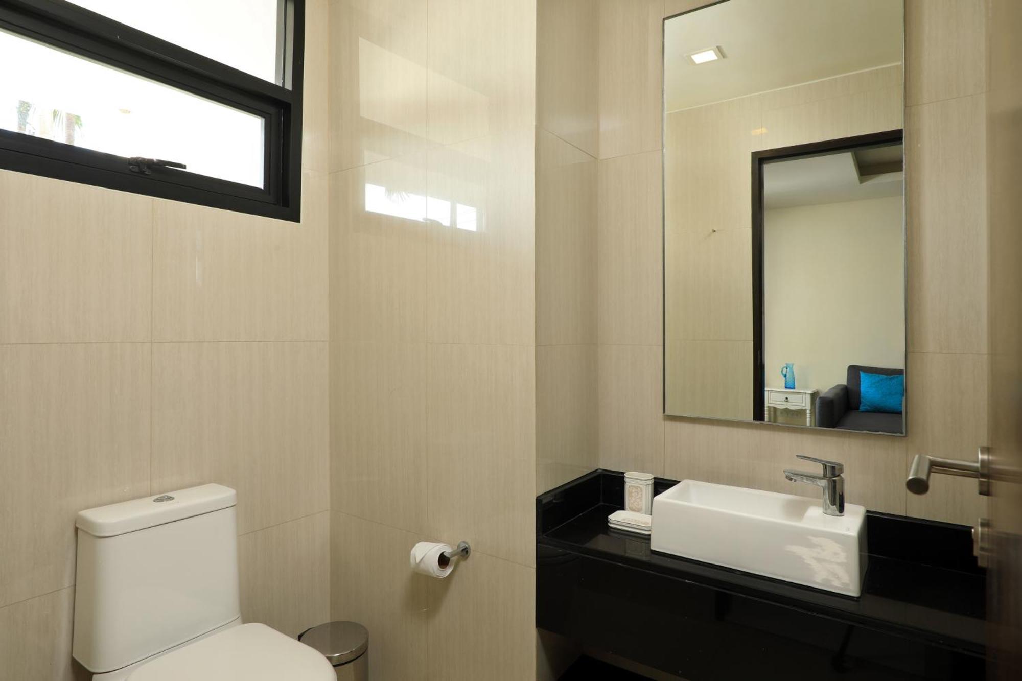 3bdr Townhouse Laguna Park By Capitalpro 131 *